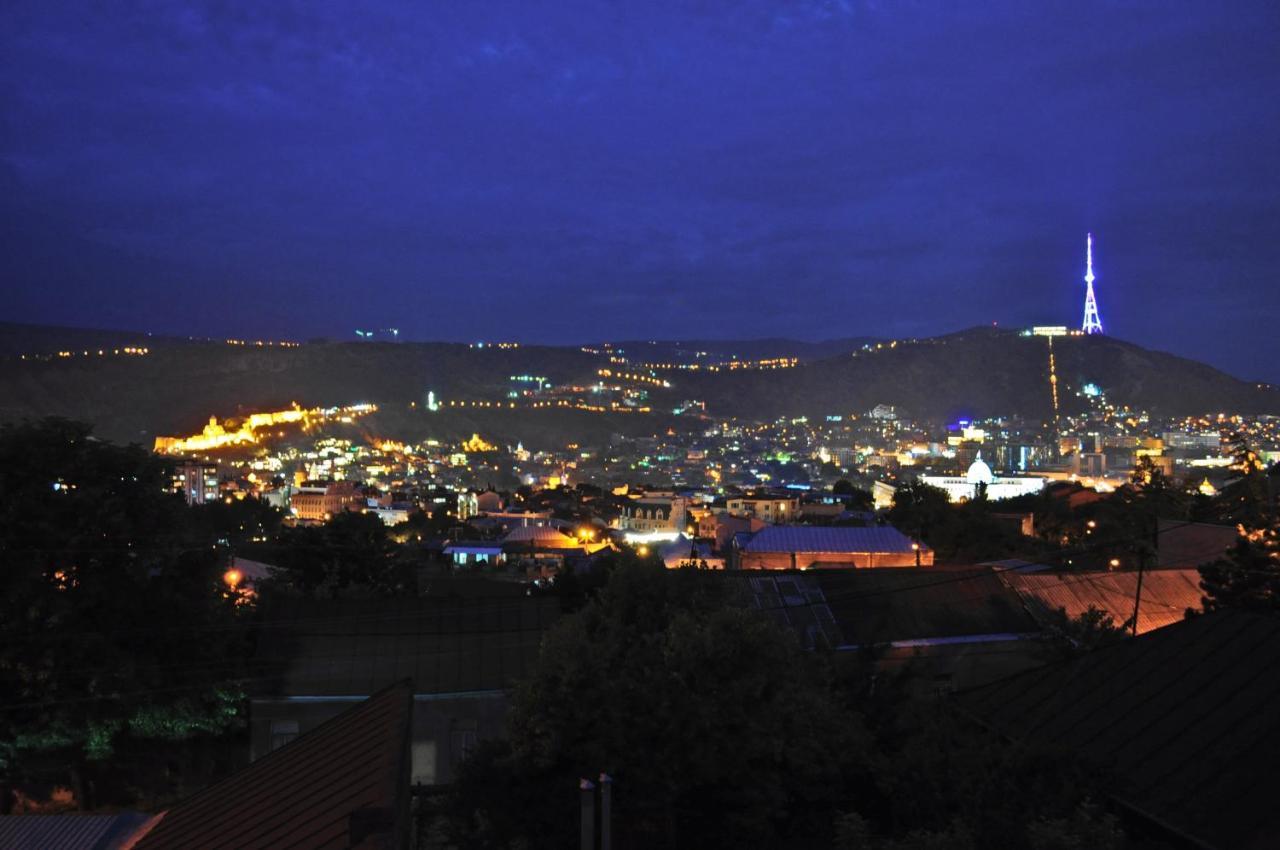 Hotel Tato Tbilisi Ngoại thất bức ảnh